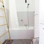 Lejlighed Center Of Spacious Two-bedroom With Terrace And Ac *