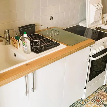 Center Of Spacious 2 Bedroom Flat With Terrace And Air Conditioning Apartment *