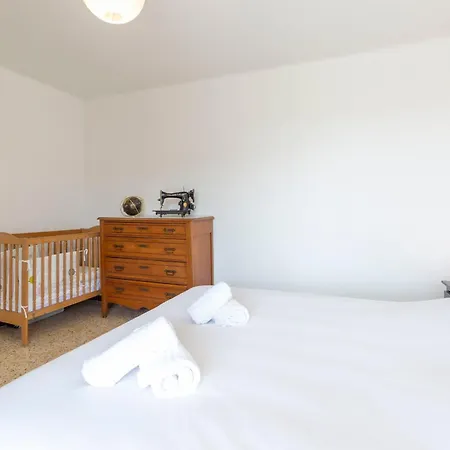 Center Of Spacious Two-bedroom With Terrace And Ac * Antibes